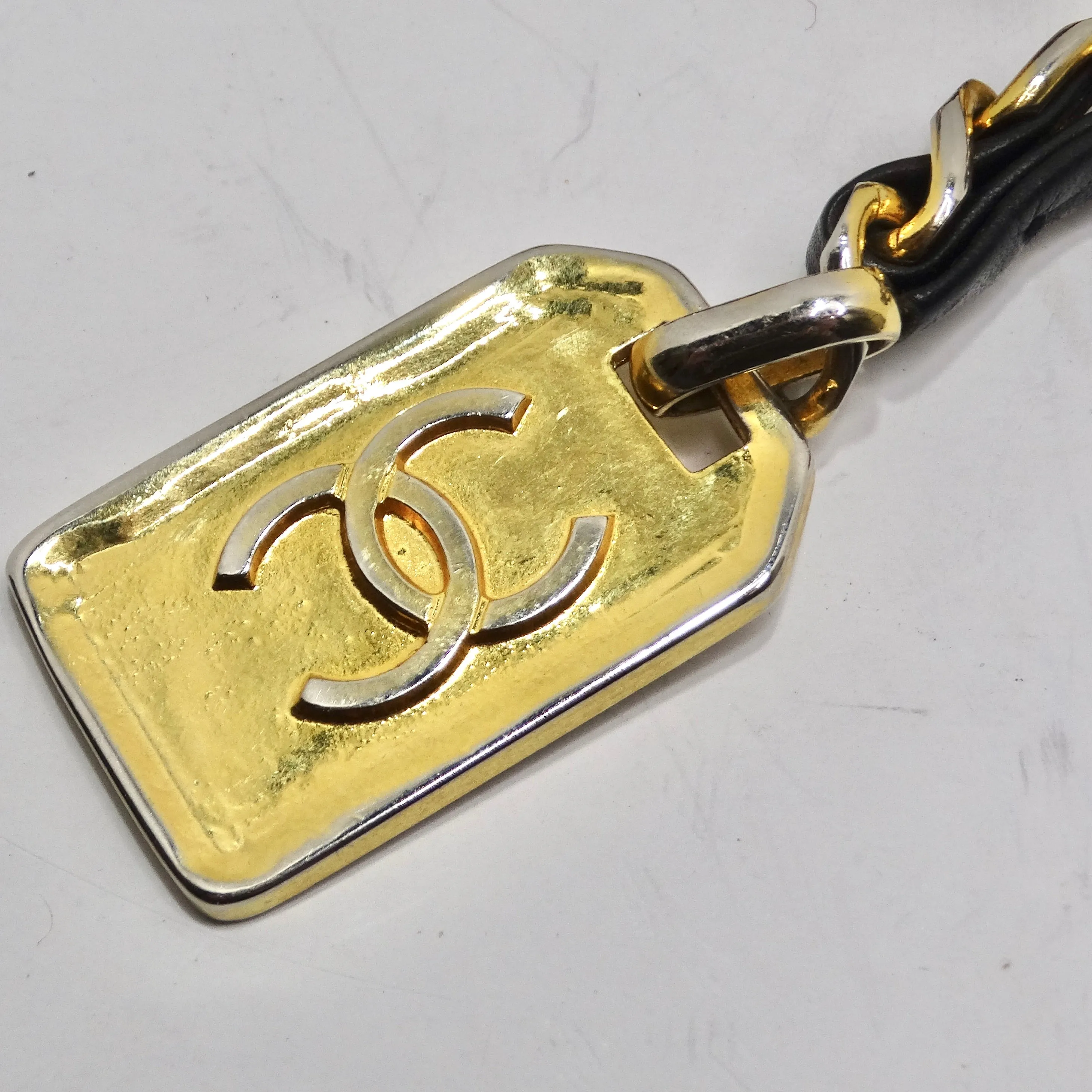 Chanel 1990s 31 Rue Cambon Black Leather Chain Belt