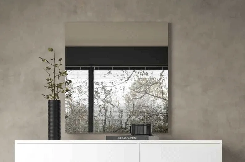 Dafne Mirror