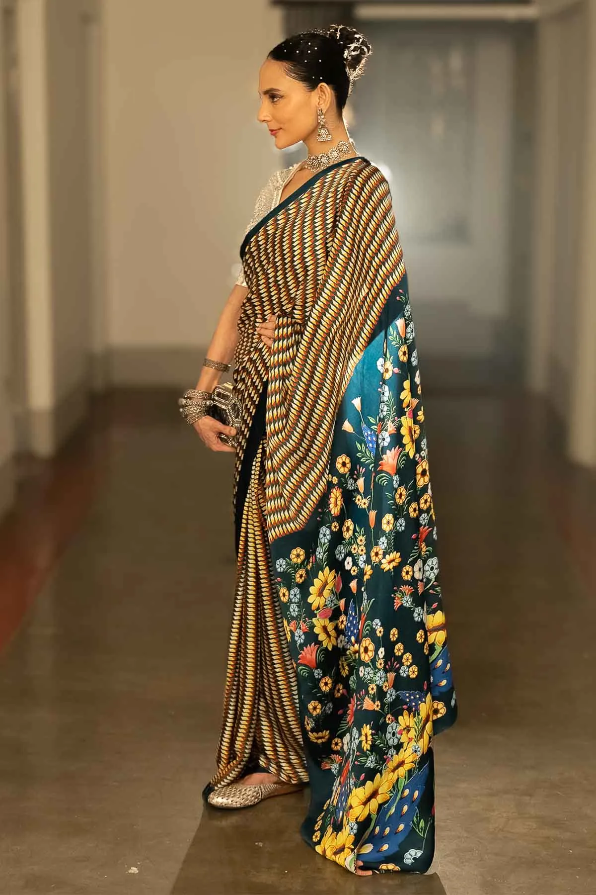 Multicolor Geometric Print Saree