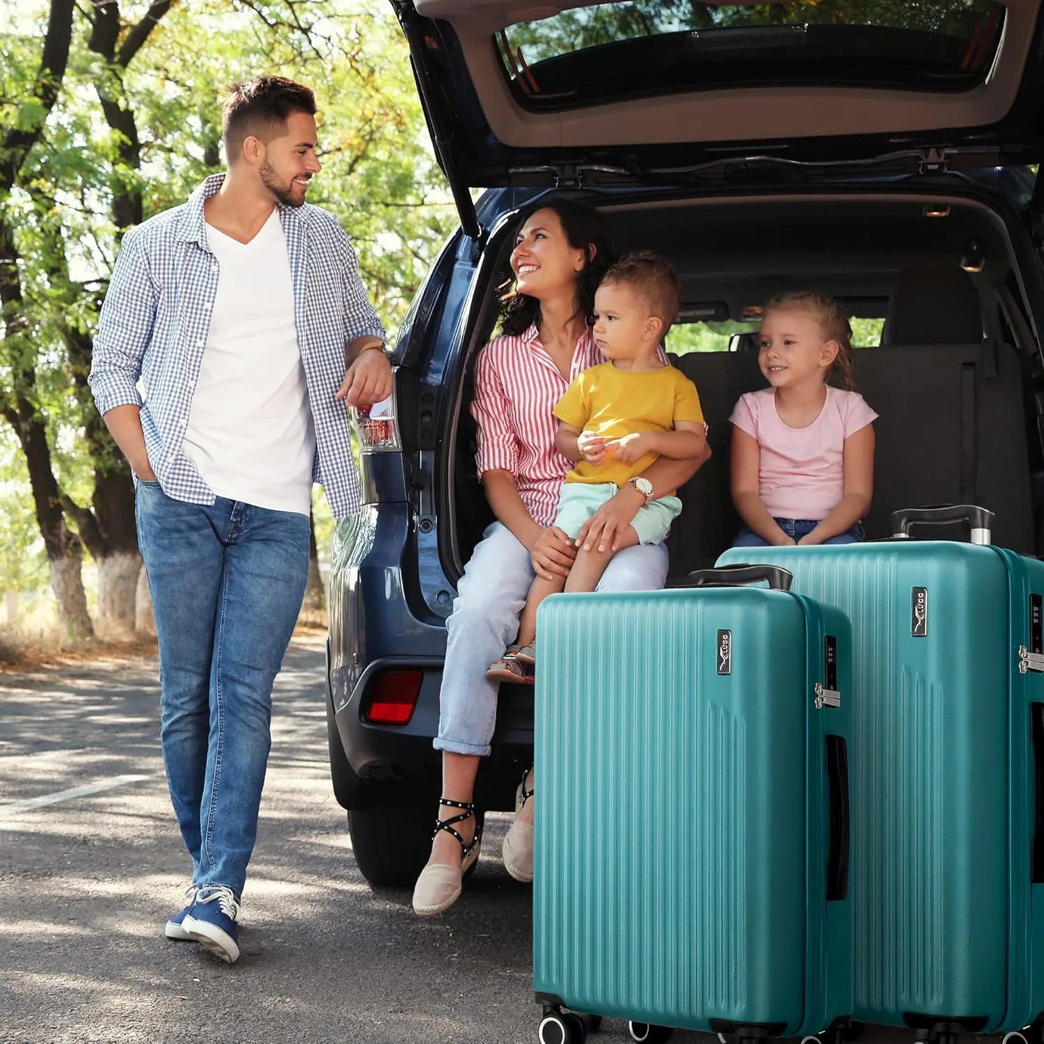 Vacay 3pc Suitcase Set in Ocean